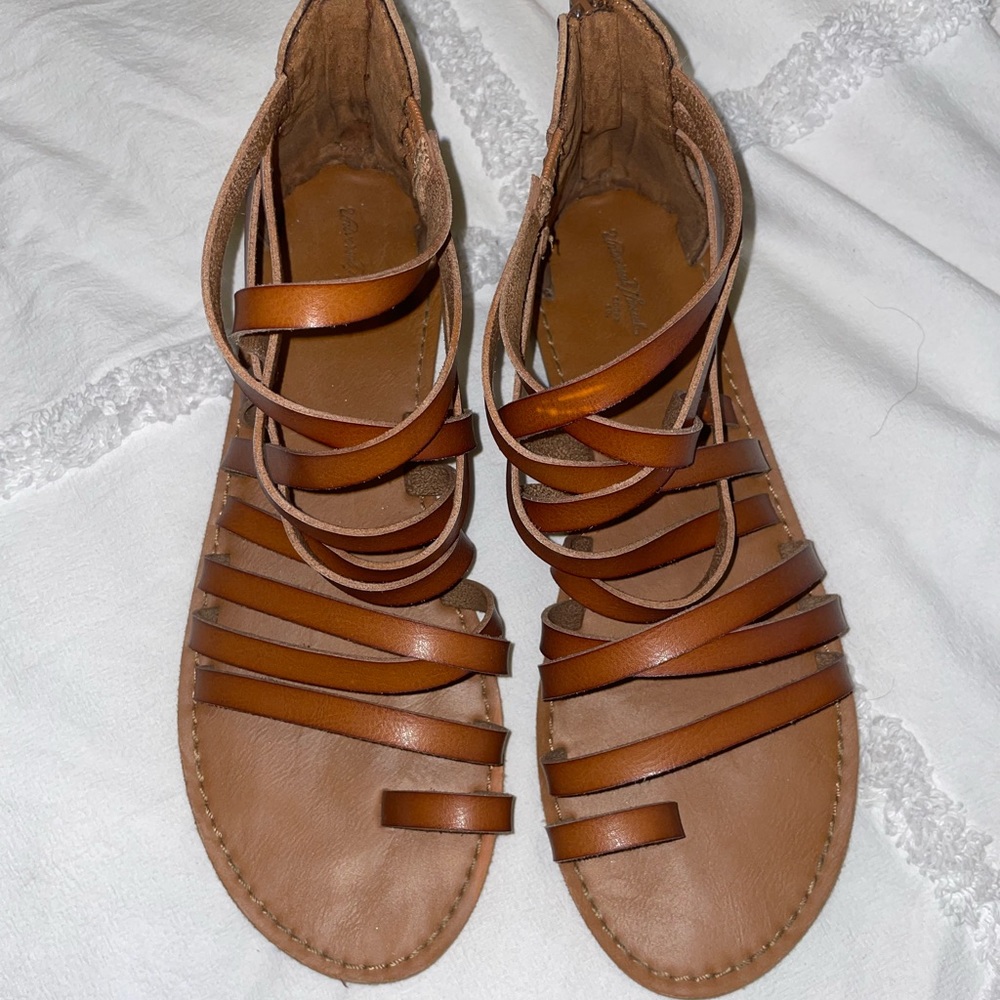 Size 10 sandals